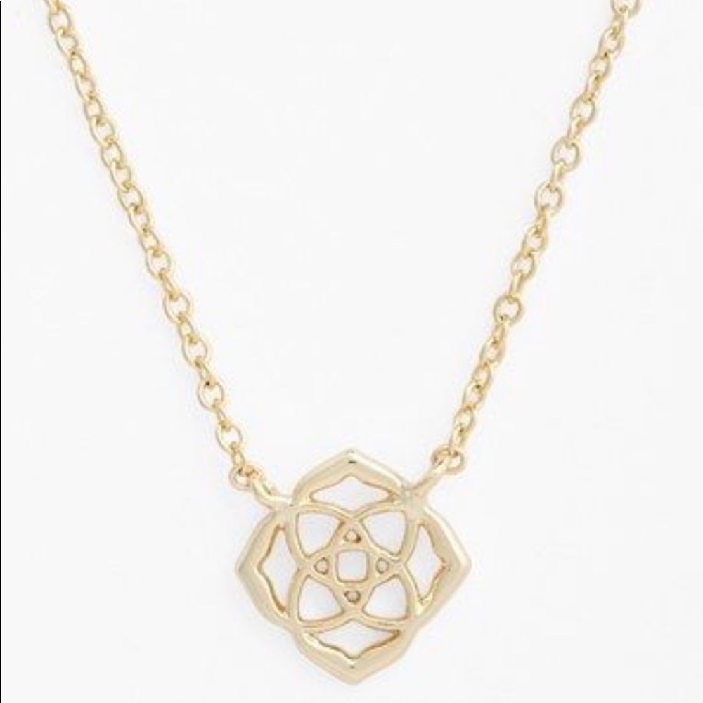 Kendra Scott Gold Floral Pendant Necklace